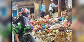 Terdampak Dugaan Korupsi Rp 1,5 M di DLH Kabupaten Sukabumi, Sampah Menggunung di Cibadak