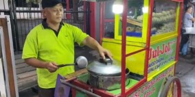 Diserbu Pembeli, Ada Bonus bagi Penikmat “Bakso Daging Kepala Sapi Mang Sobur” di Cibadak Sukabumi