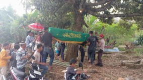 Sudah Lama Sakit, Pasutri Lansia Ditemukan Meninggal Dunia di Rumahnya di Cikembar Sukabumi