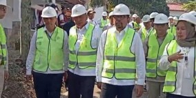 Tinjau Calon Sekolah Rakyat di Sentra Phalamartha Sukabumi, Qodari: “Tempat Bagus, Terawat, dan Bersih”