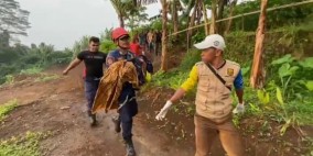 Jangan Terjadi Lagi di Sukabumi: Lepas Pengawasan Orangtua, Balita Meninggal Jatuh ke Sumur Sedalam 14 Meter