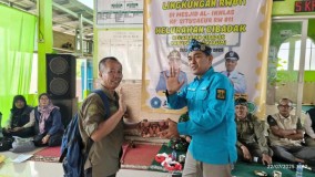 Resmikan Jalan Lingkungan di Kampung Situsaeur Sukabumi, Camat Cibadak Mulyadi: “Inilah Semangat dari SAMAWA”