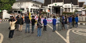 Gelar “Perayaan Mati Rasa” di Balaikota Sukabumi, PMII Desak Ayep-Bobby Hentikan KKN di Seluruh Lini Birokrasi