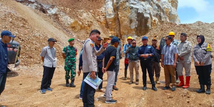 Diduga Menjadi Penyebab Bencana, Menteri LH Sidak ke 2 Lokasi Tambang di Desa Sekarwangi Sukabumi