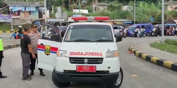Dipakai Wisata Warga, Ambulance Desa Ditertibkan Polisi di Exit Tol Bocimi Parungkuda Sukabumi