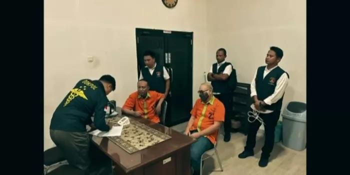Serahkan 2 Tersangka ke Kejati, Mantan Kapolres Sukabumi Sukses Ungkap Kasus Korupsi Jalan di Gorontalo