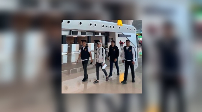 Terlibat Korupsi Jalan Nani Wartabone Gorontalo, Tersangka Diringkus Mantan Kapolres Sukabumi di Makassar