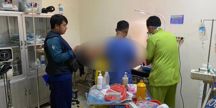 Tabrakan Beruntun 3 Kendaraan di Jalan Raya Parungkuda-Sukabumi, Lelaki Pengendara Sepeda Motor Terluka Berat