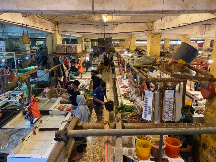 Sepekan Jelang Ramadhan, Harga Daging Ayam di Cibadak Sukabumi Tembus Rp 48.500, Pembeli: “Kemahalan”