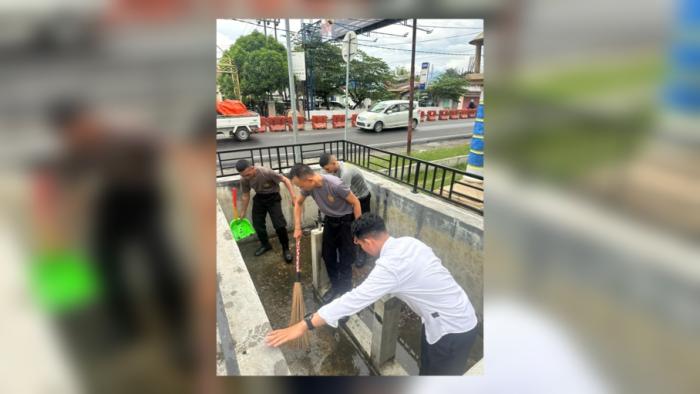 Program ASRI di Gorontalo, Eks Kapolres Sukabumi Ini Pimpin Bersih-Bersih Pusat Keramaian Selama Ramadhan