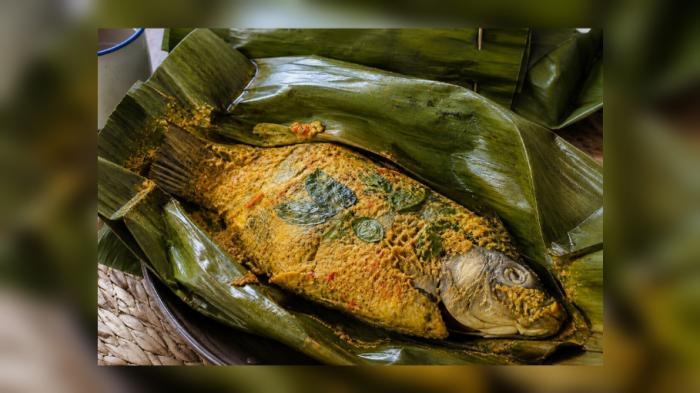 Cocok Dijadikan Menu Harian Keluarga: Pepes Ikan dengan Aroma Daun Pisang yang Menggoda Selera