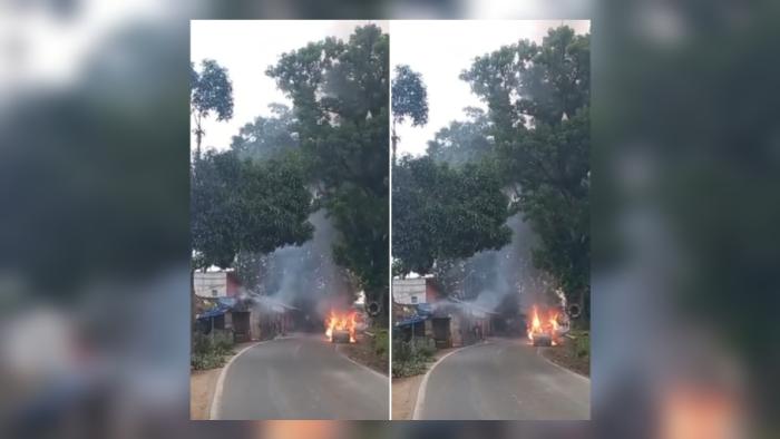 Bambang Tidak Bisa Lagi Cari Penumpang di Sukabumi, Mobil Angkotnya Hangus Dimangsa Api