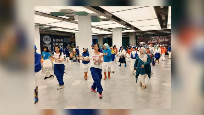 “The Friendship Linedance Gathering” Bersama Jun & Friends di Revo Mall Kota Bekasi: Dimeriahkan Mama-Mama Very Cute, Pererat Silaturahmi Sesama Pedansa
